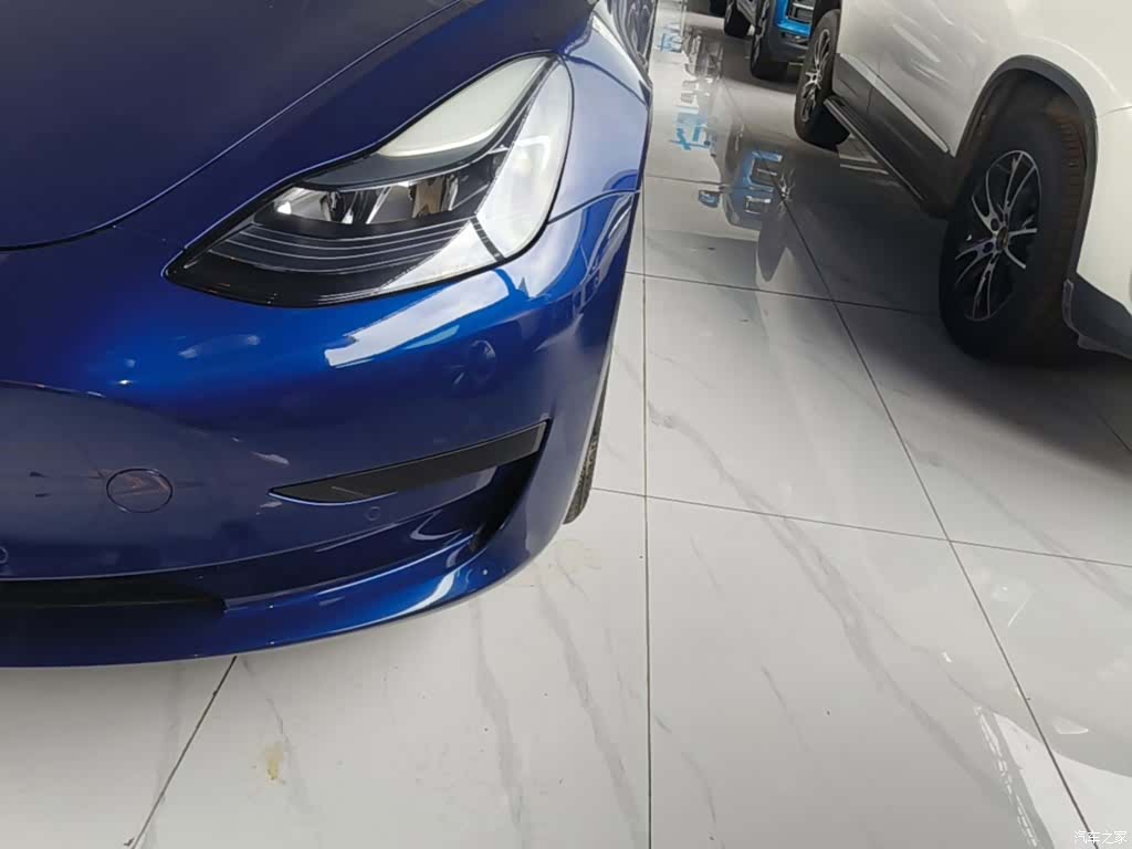 Tesla Model 3, 2021 24