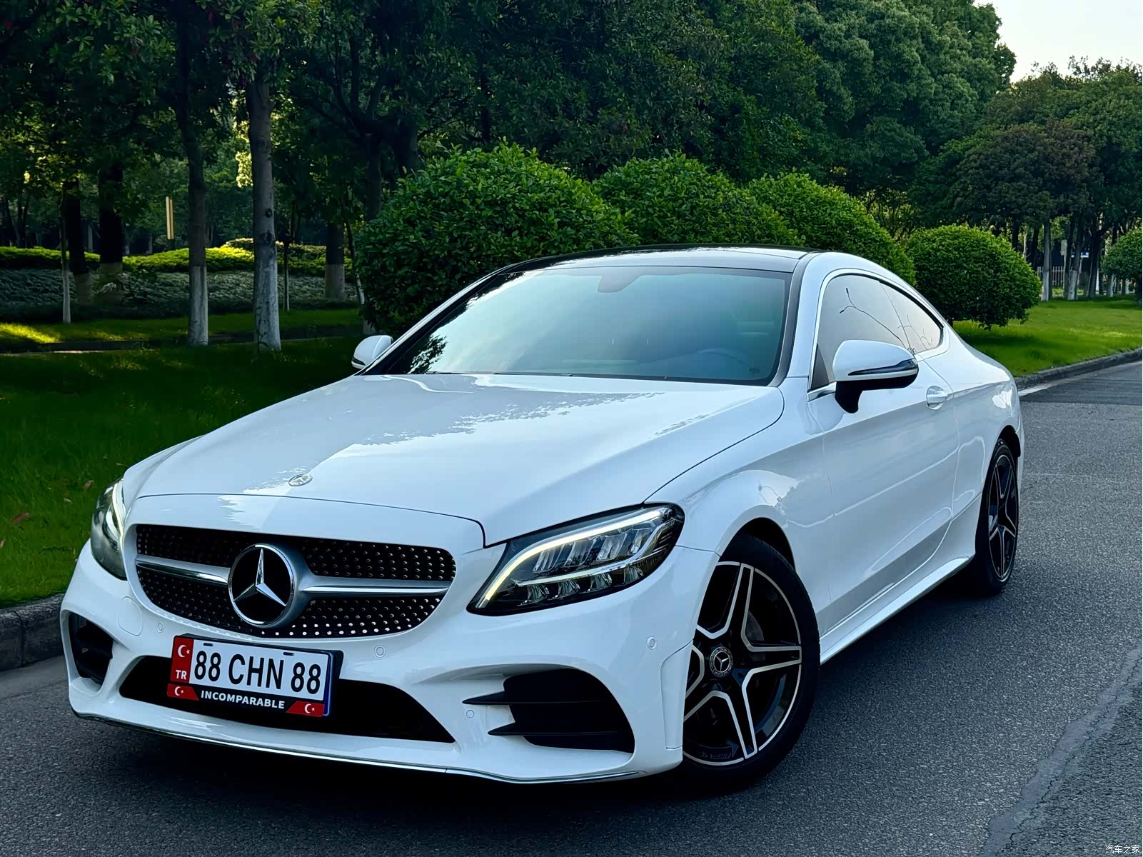 Mercedes-Benz C-Class, 2019 1