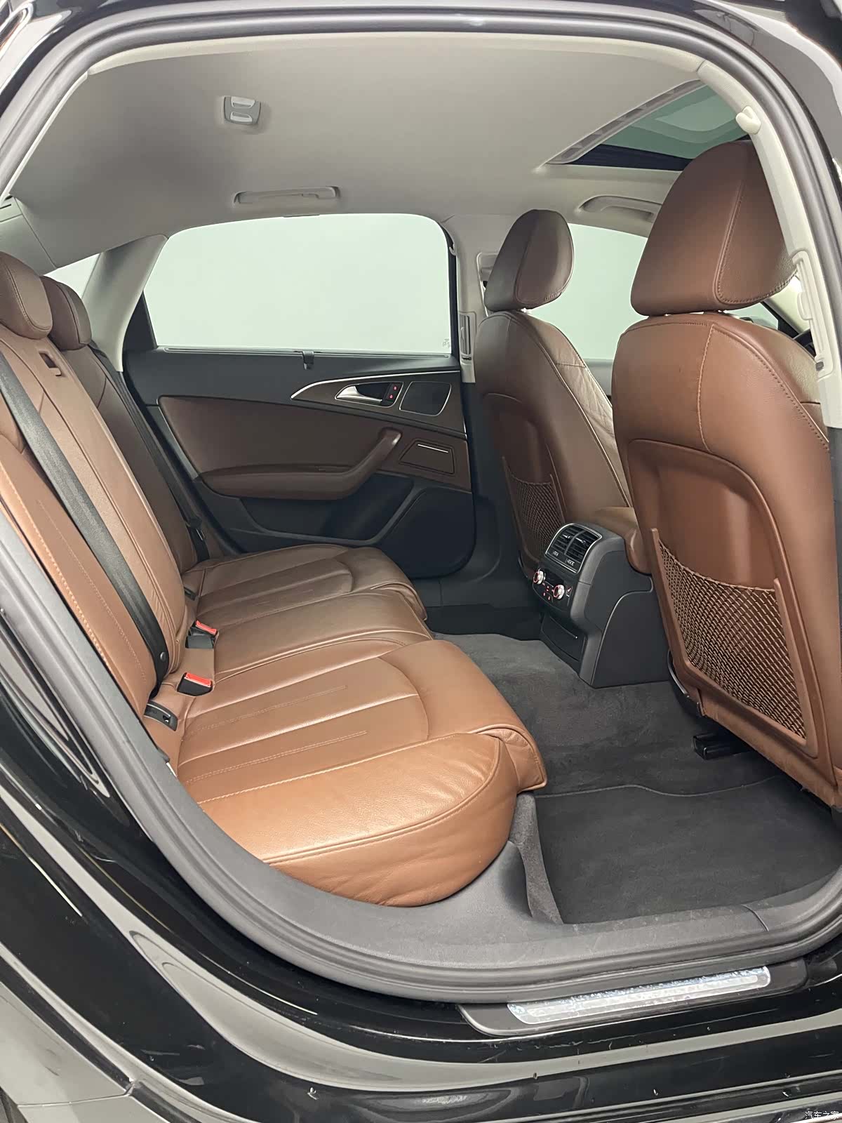 Audi A6L, 2019 22