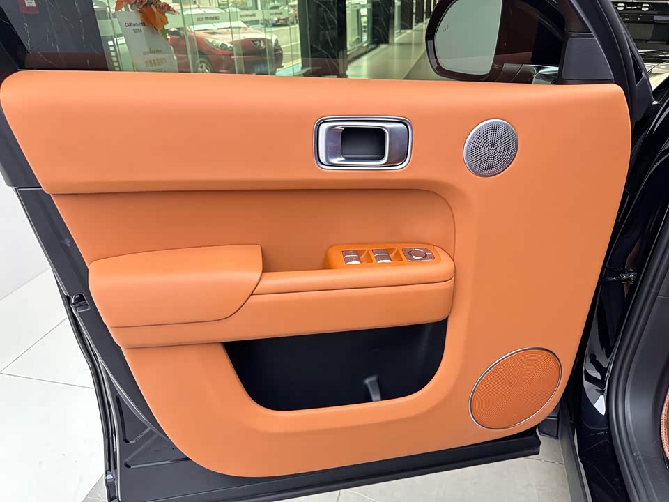 Li Auto Ideal L8