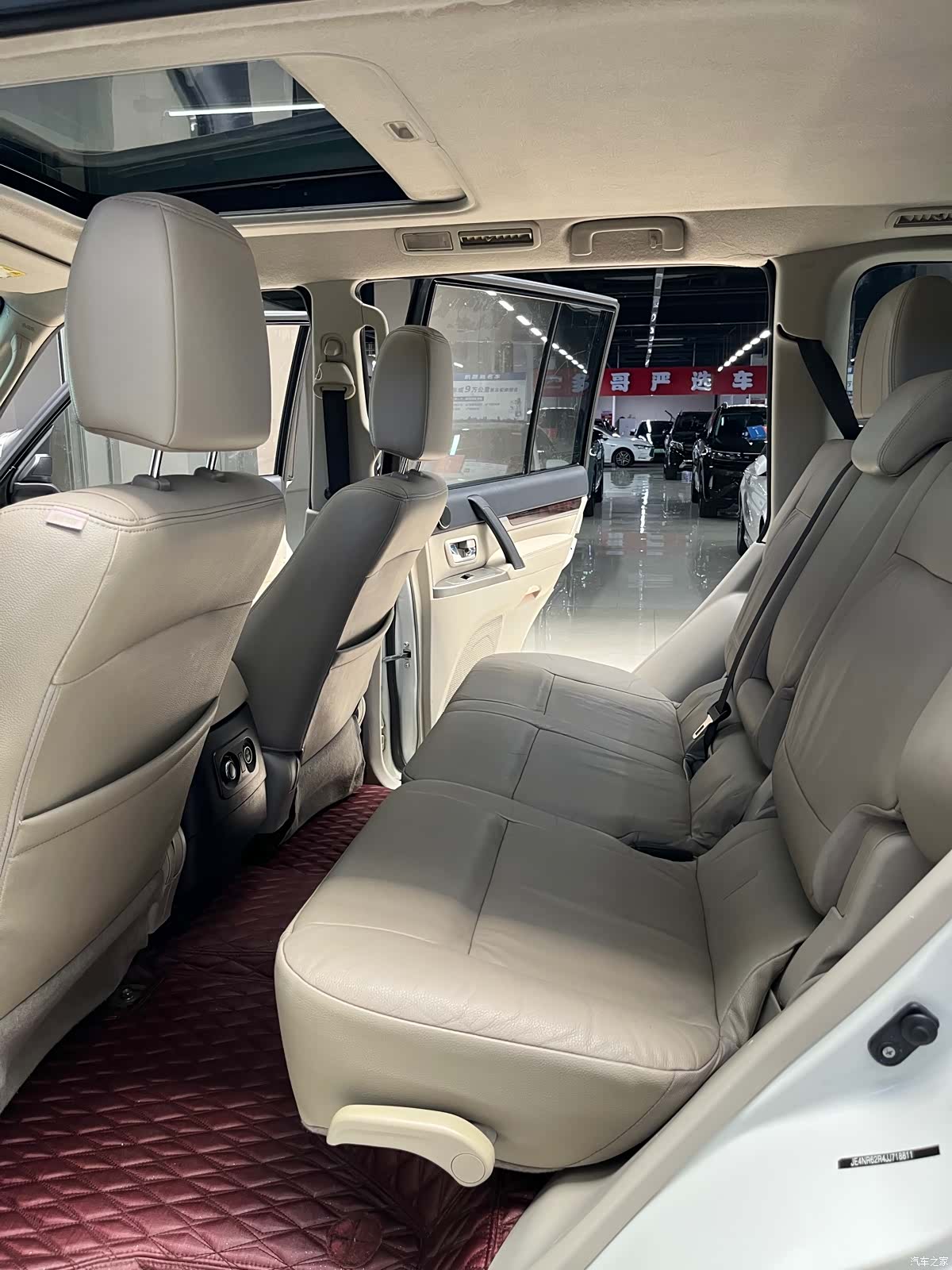 Mitsubishi Pajero, 2020 13