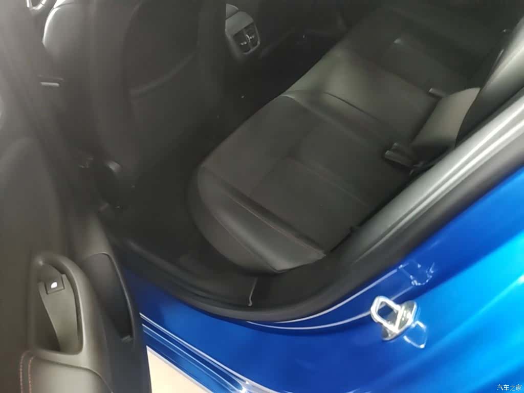 Buick Verano, 2017 10