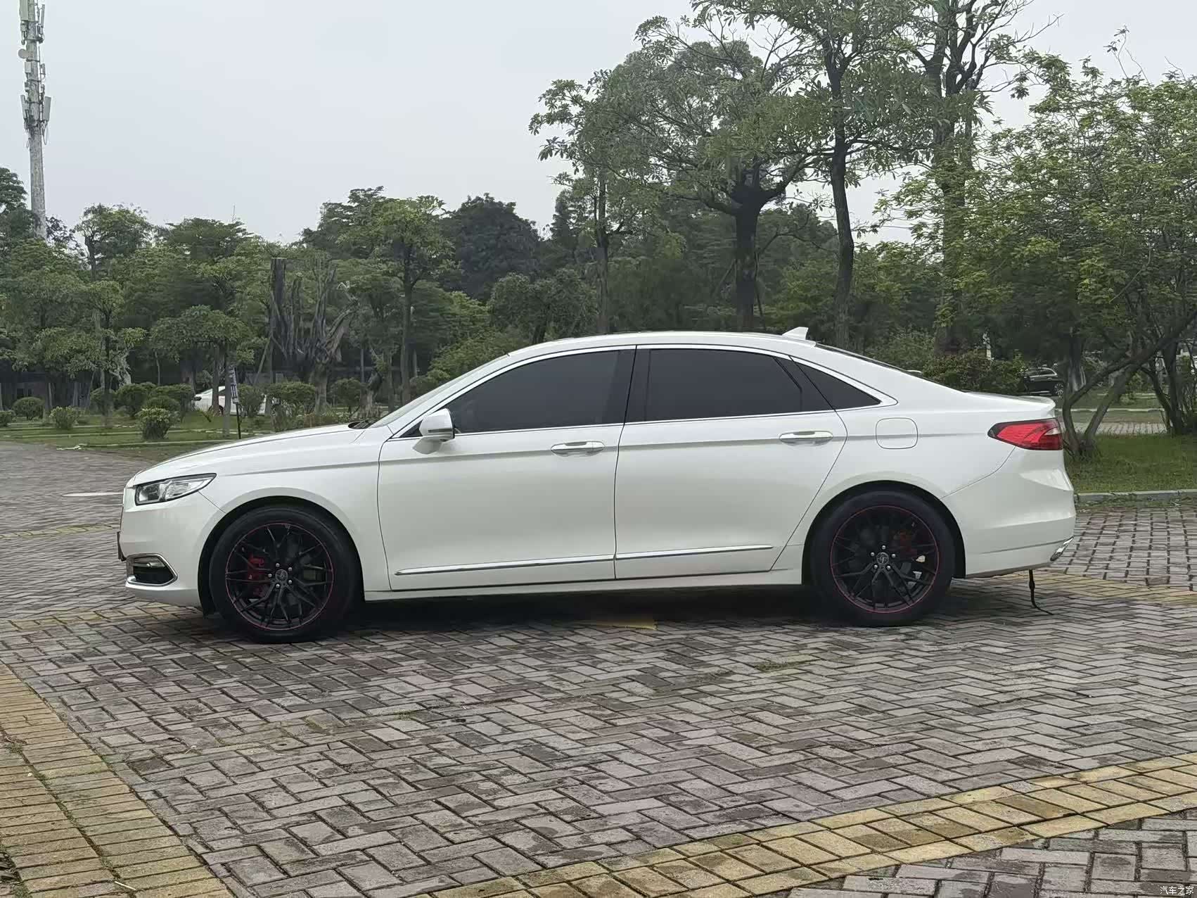 Ford Taurus, 2017 13