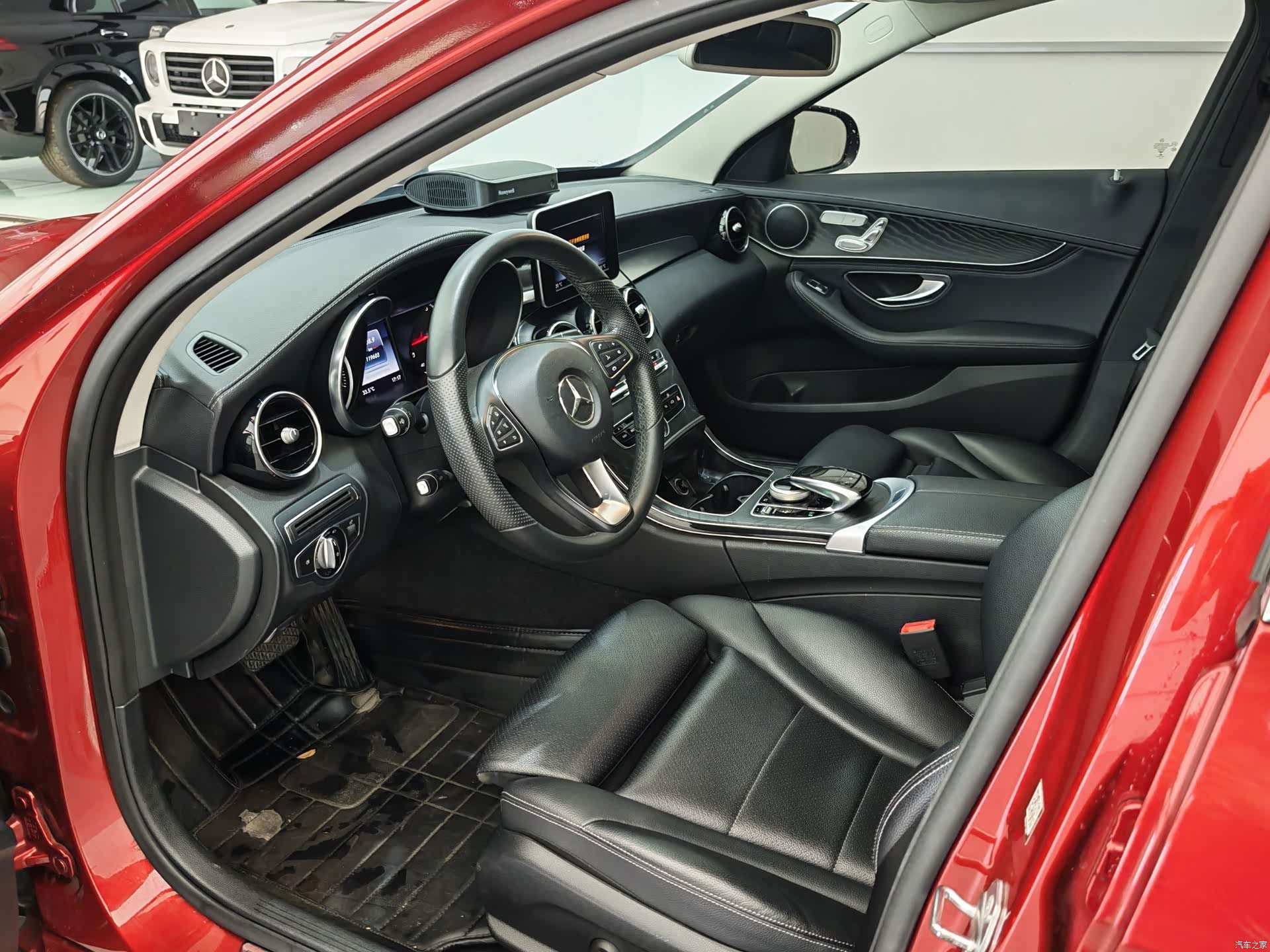 Mercedes-Benz C-Class, 2016 8