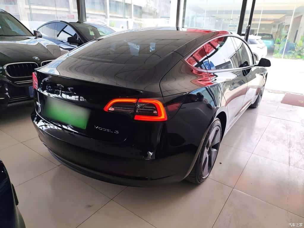 Tesla Model 3, 2021 все фото