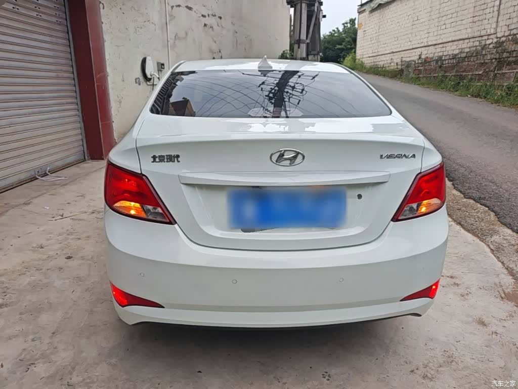 Hyundai GLS, 2016 6