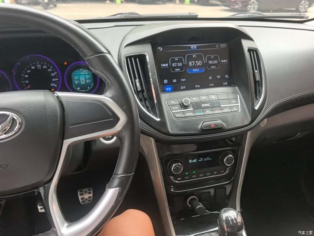 BAIC S5, 2017 10