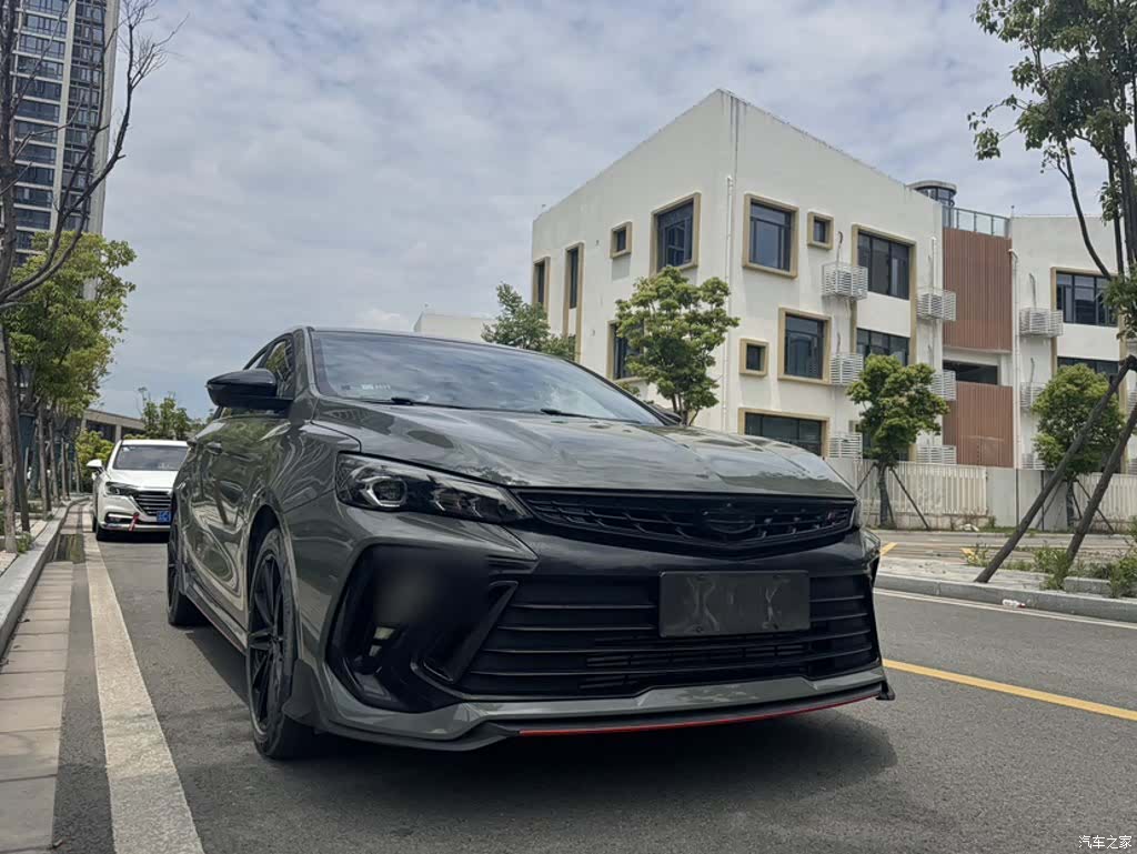 Geely Binray, 2022 24