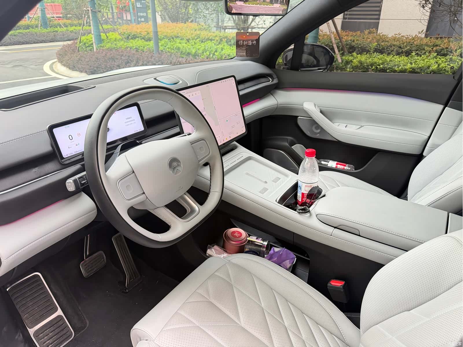NIO ES6, 2025 4