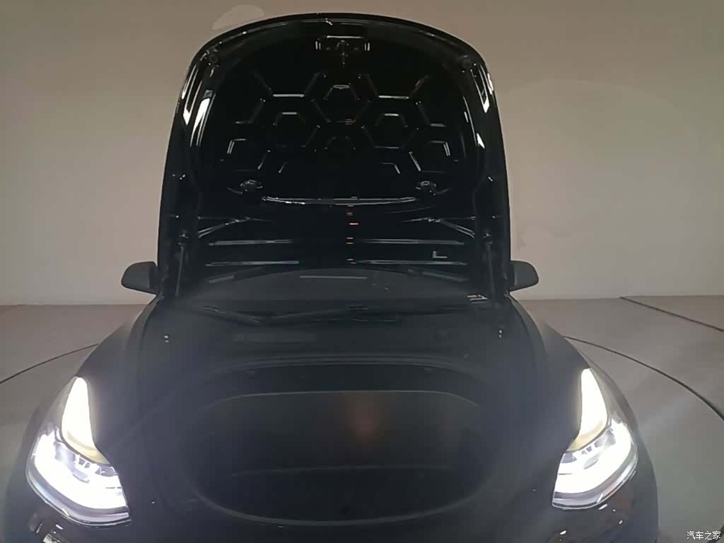 Tesla Model 3, 2021 16