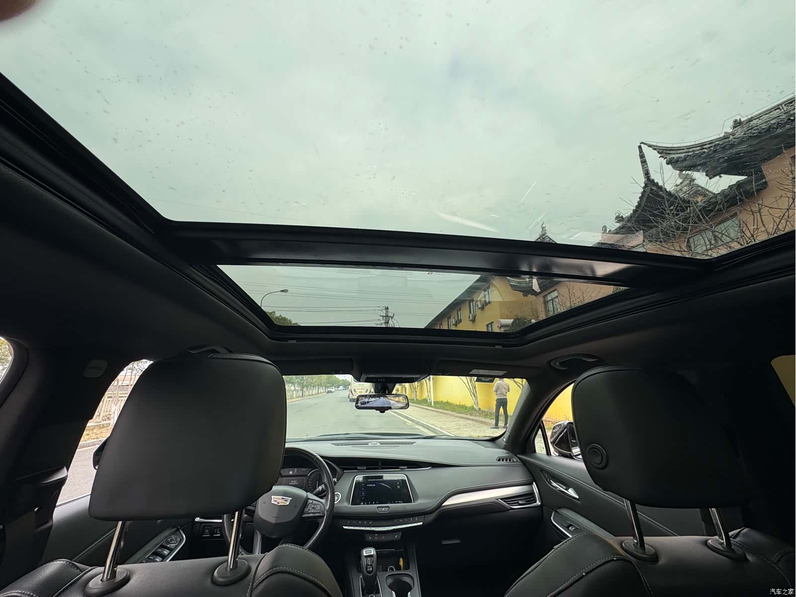 Cadillac XT4, 2019 10