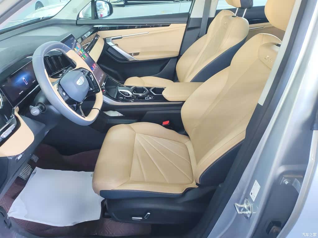 Geely Boyue, 2024 15