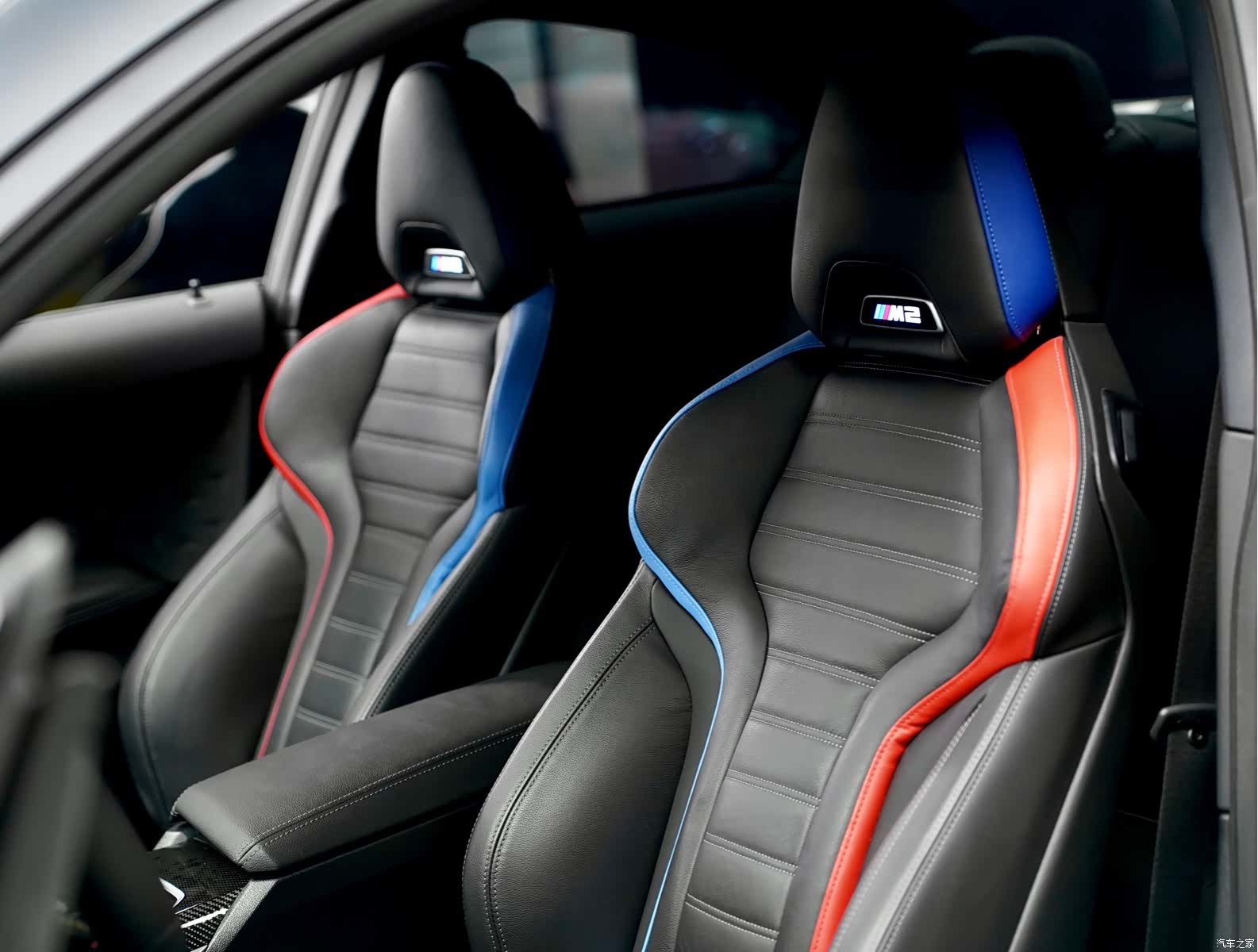 BMW M2, 2025 9