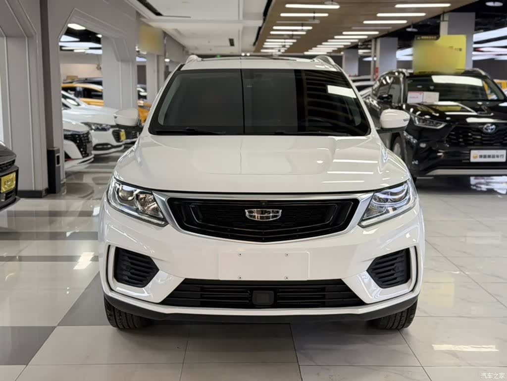 Geely X6, 2020 23