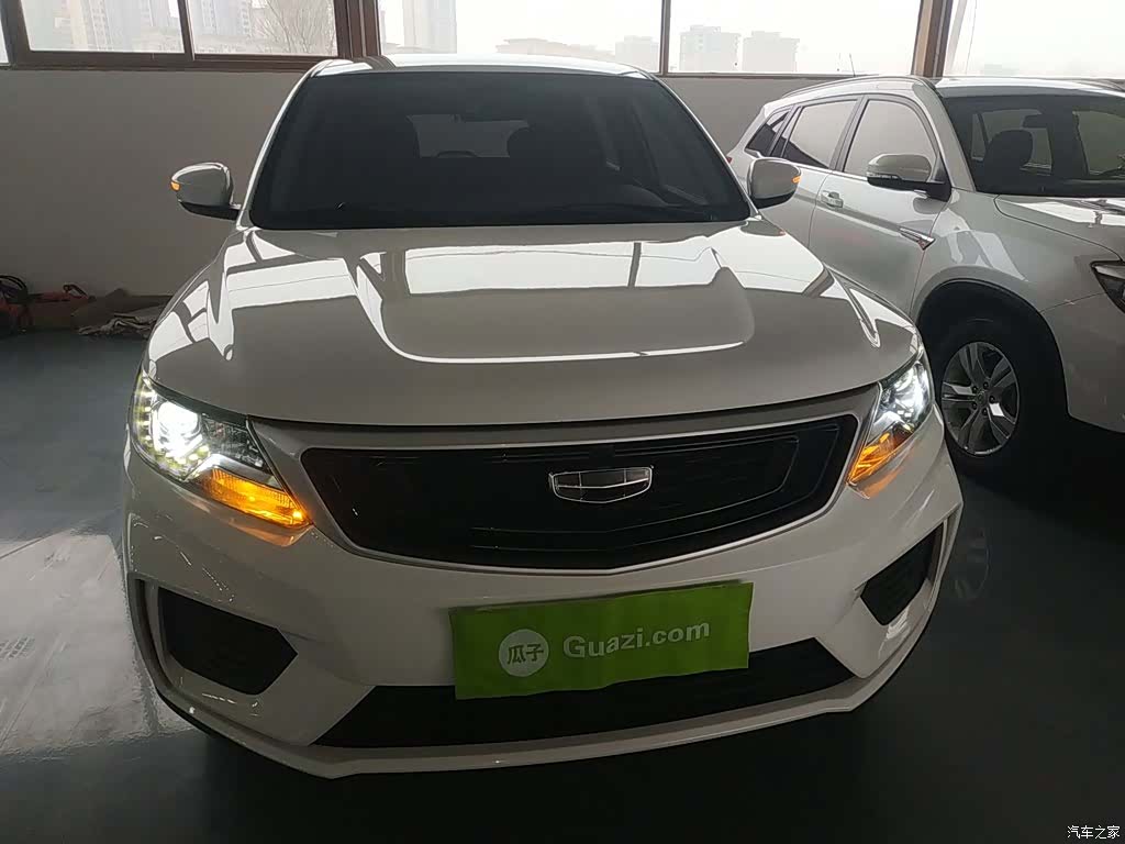 Geely X6, 2020 3