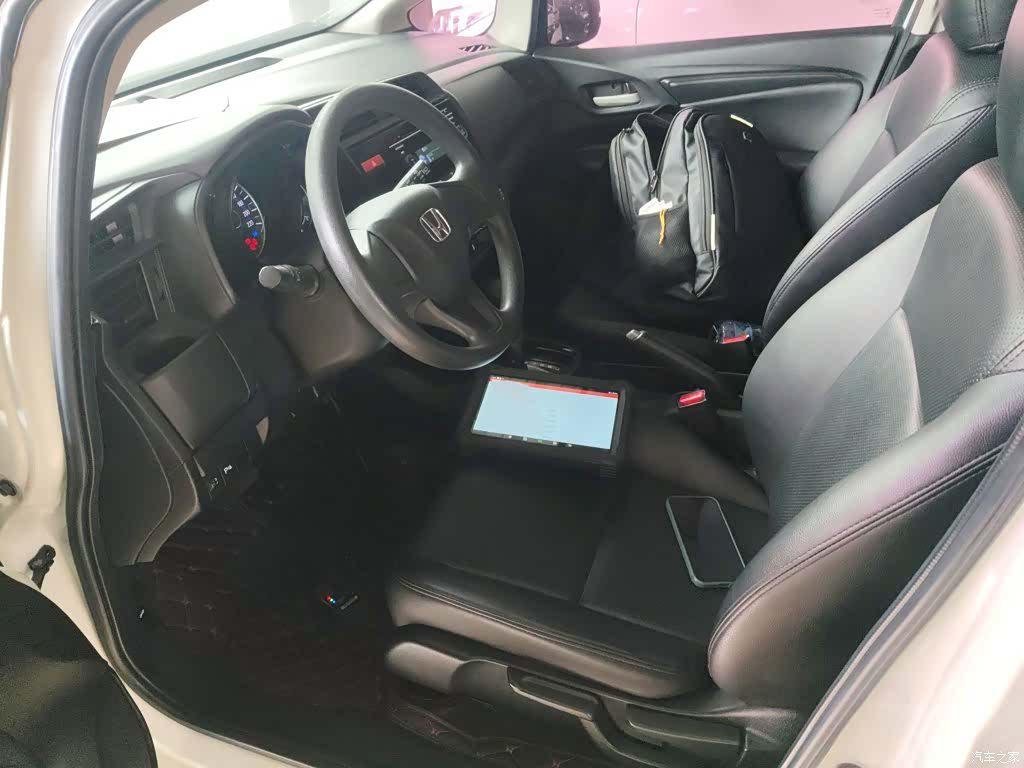 Honda Fit, 2017 12