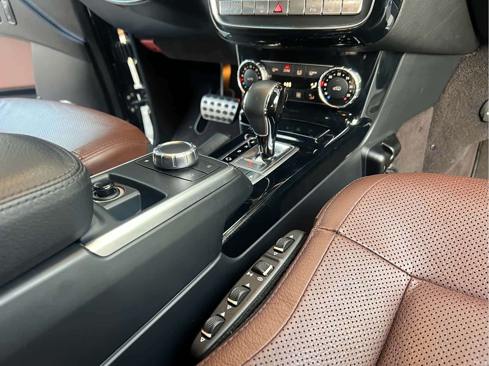 Mercedes-Benz G-Class, 2016 6