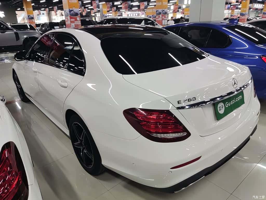 Mercedes-Benz E-Class, 2020 все фото