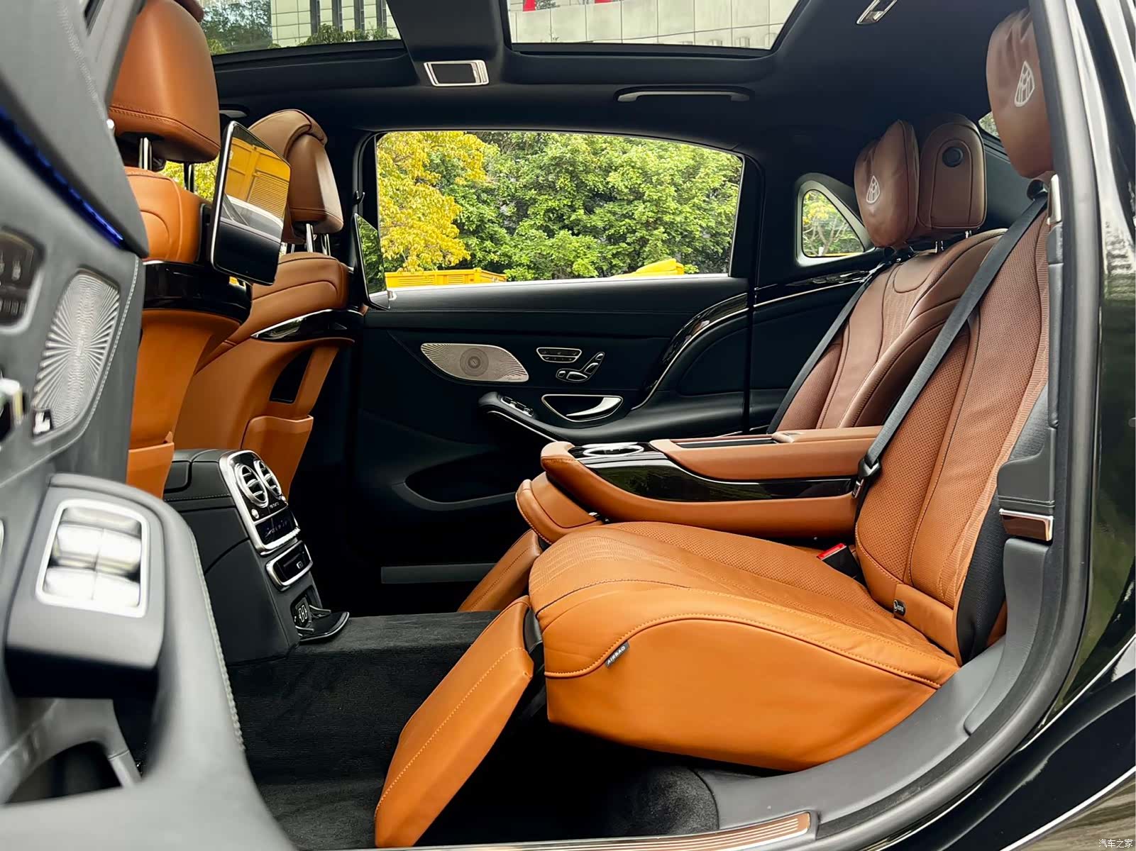 Maybach S-Class, 2020 13