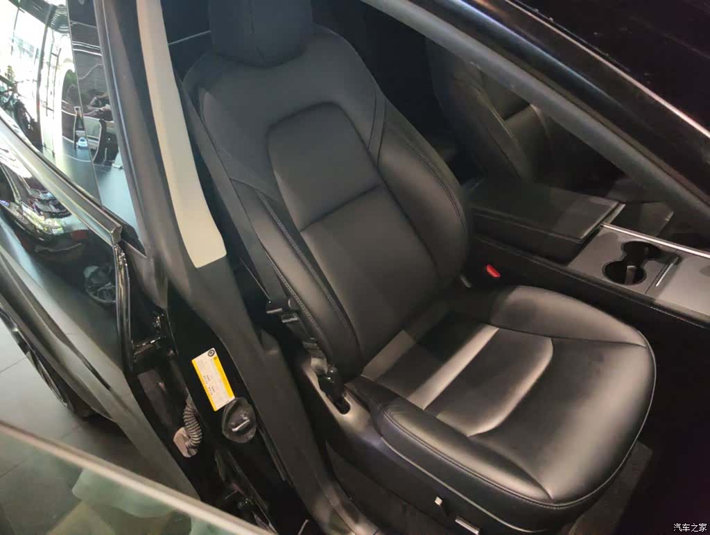 Tesla Model Y, 2024 25