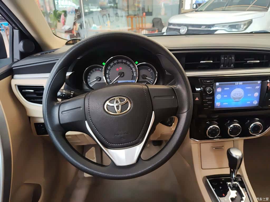 Toyota Corolla, 2015 4
