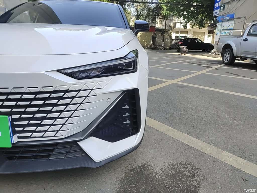 Changan UNI-V, 2023 18