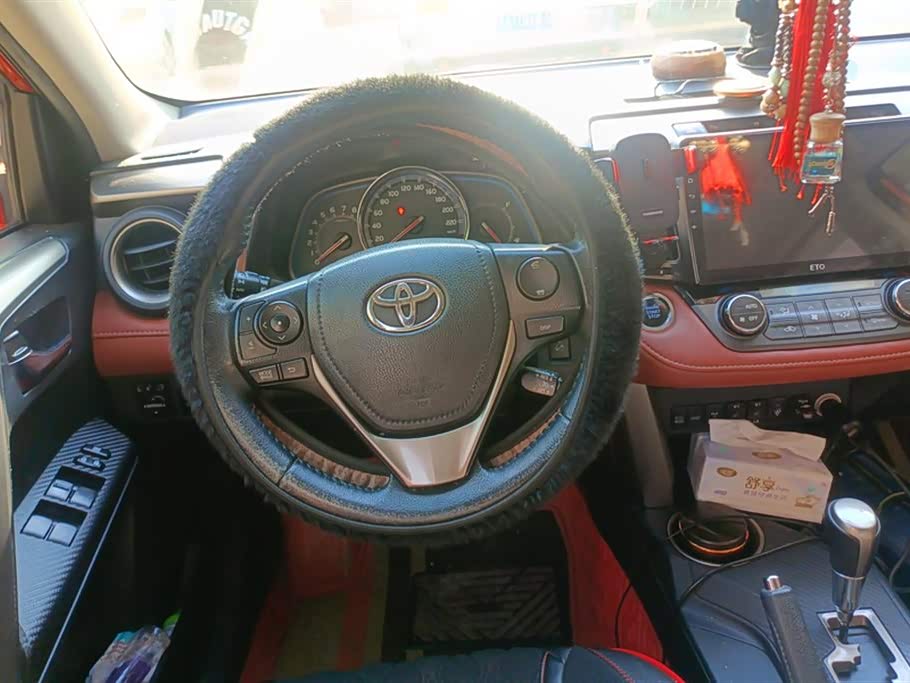 Toyota RAV4 Rongfang