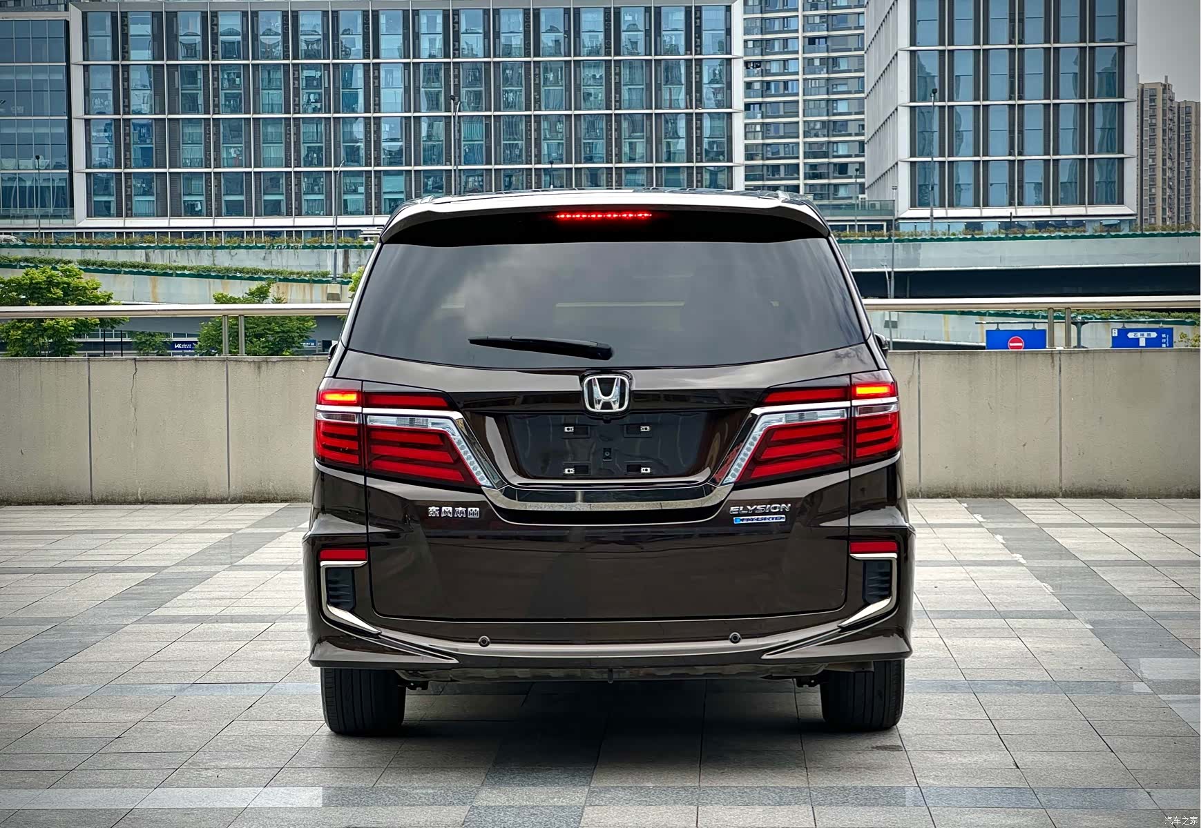 Honda Elysion, 2021 8