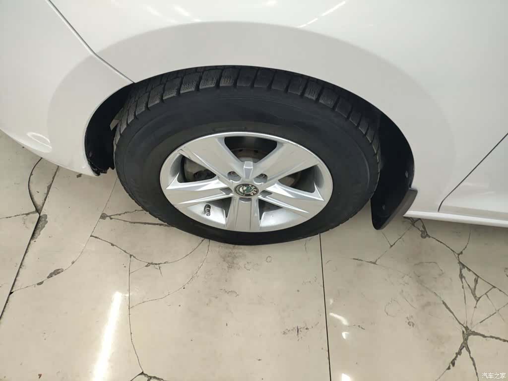 Skoda Rapid, 2018 23