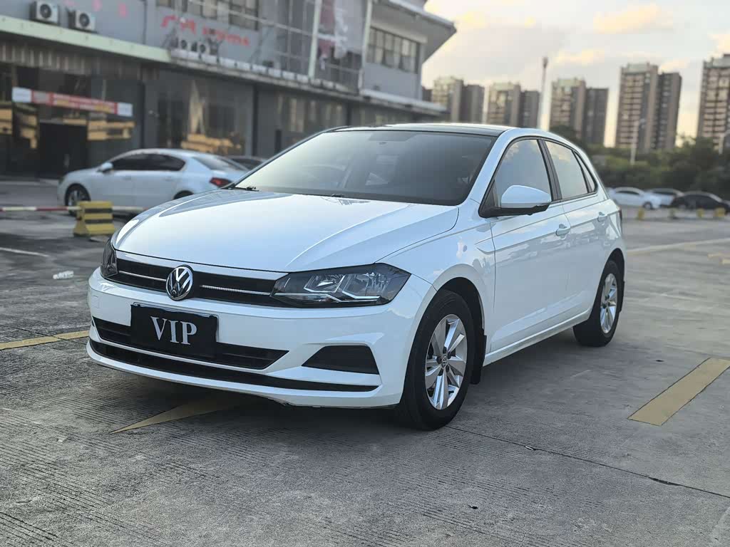 Volkswagen Polo 2021 Plus 1.5L AT