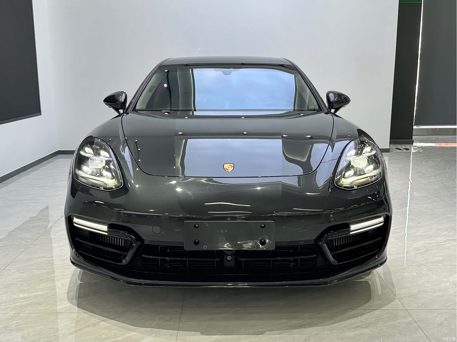 Porsche Panamera, 2020 2