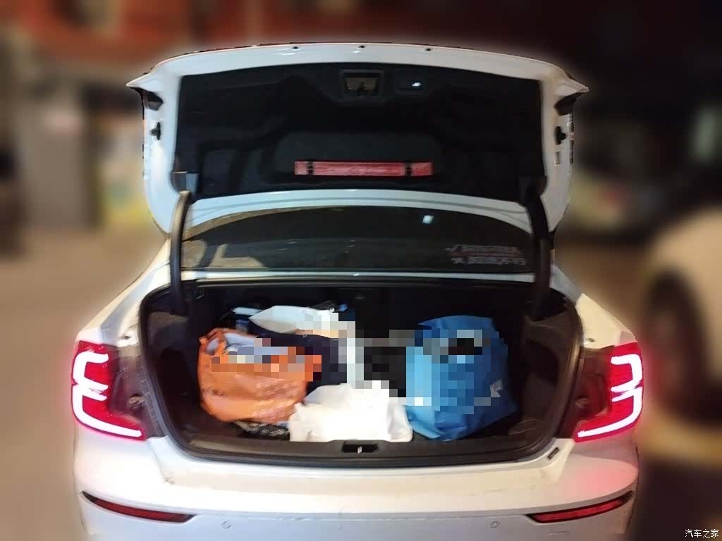 Volvo S60, 2021 10