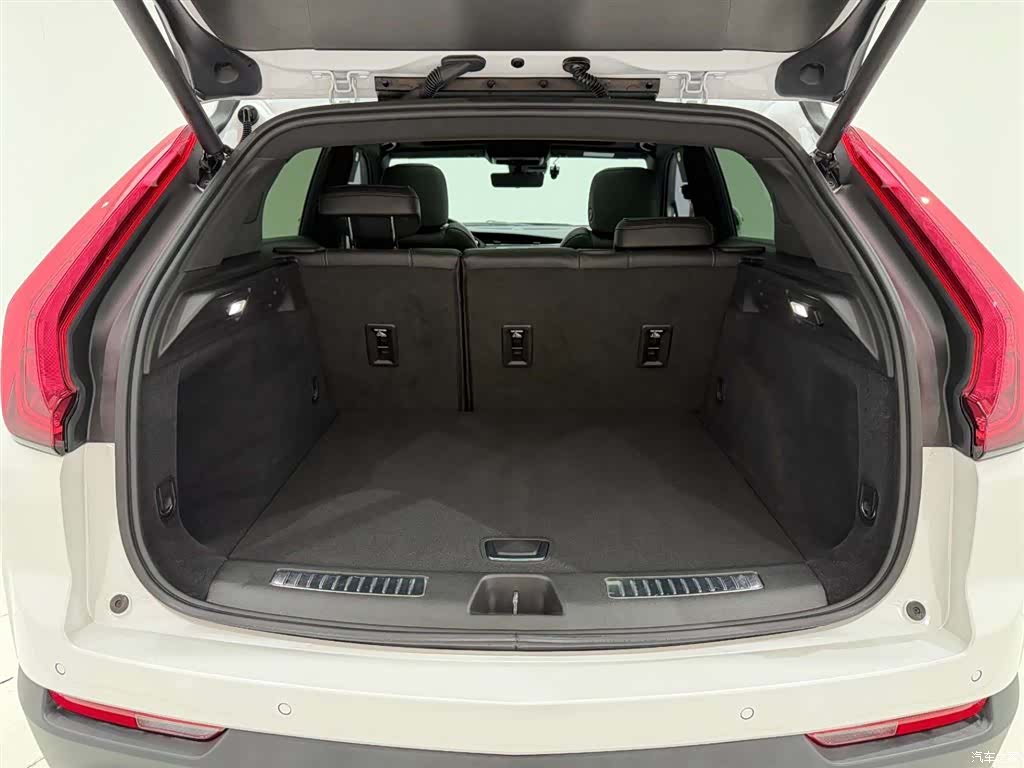 Cadillac XT4, 2023 14