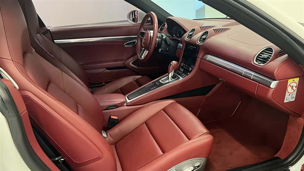 Porsche Cayman, 2018 13