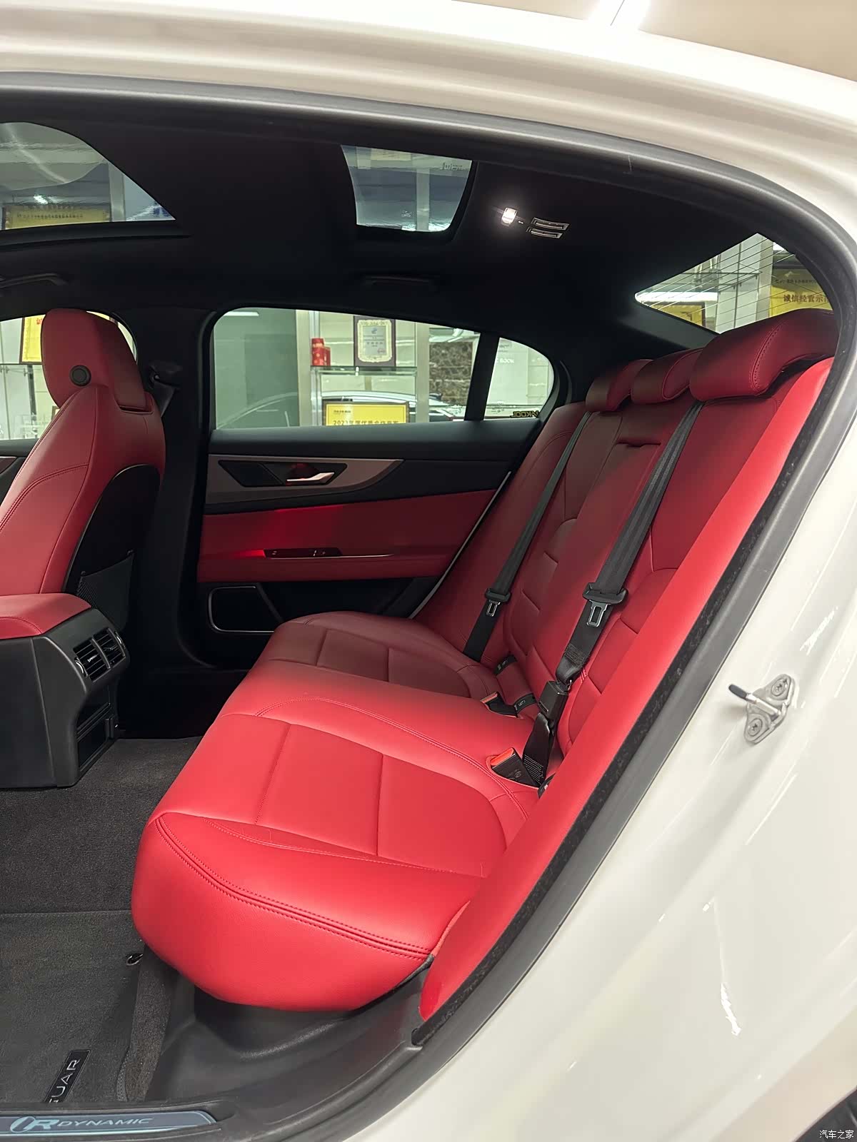 Land Rover XEL, 2022 8