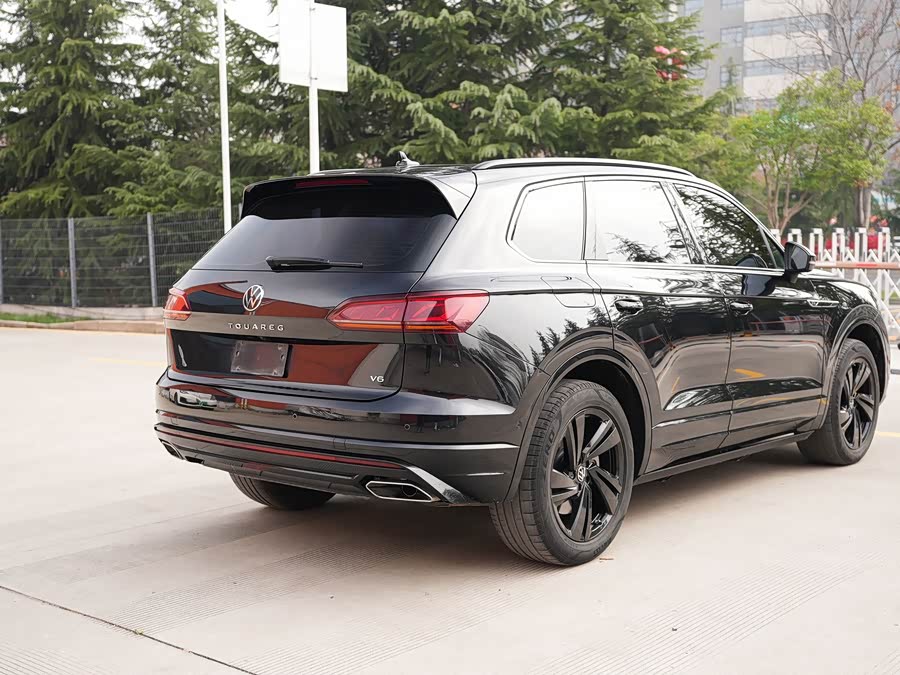 Volkswagen Touareg 2022, фото 18