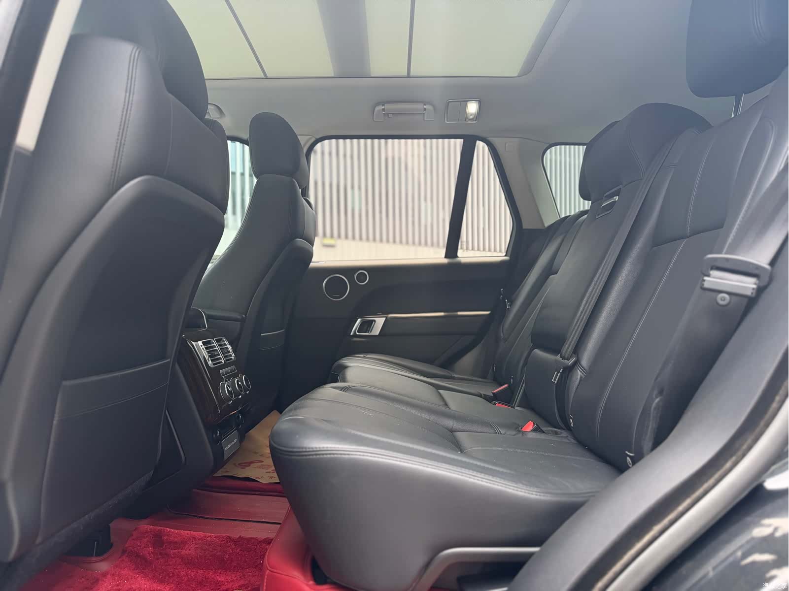 Land Rover Range Rover, 2018 11