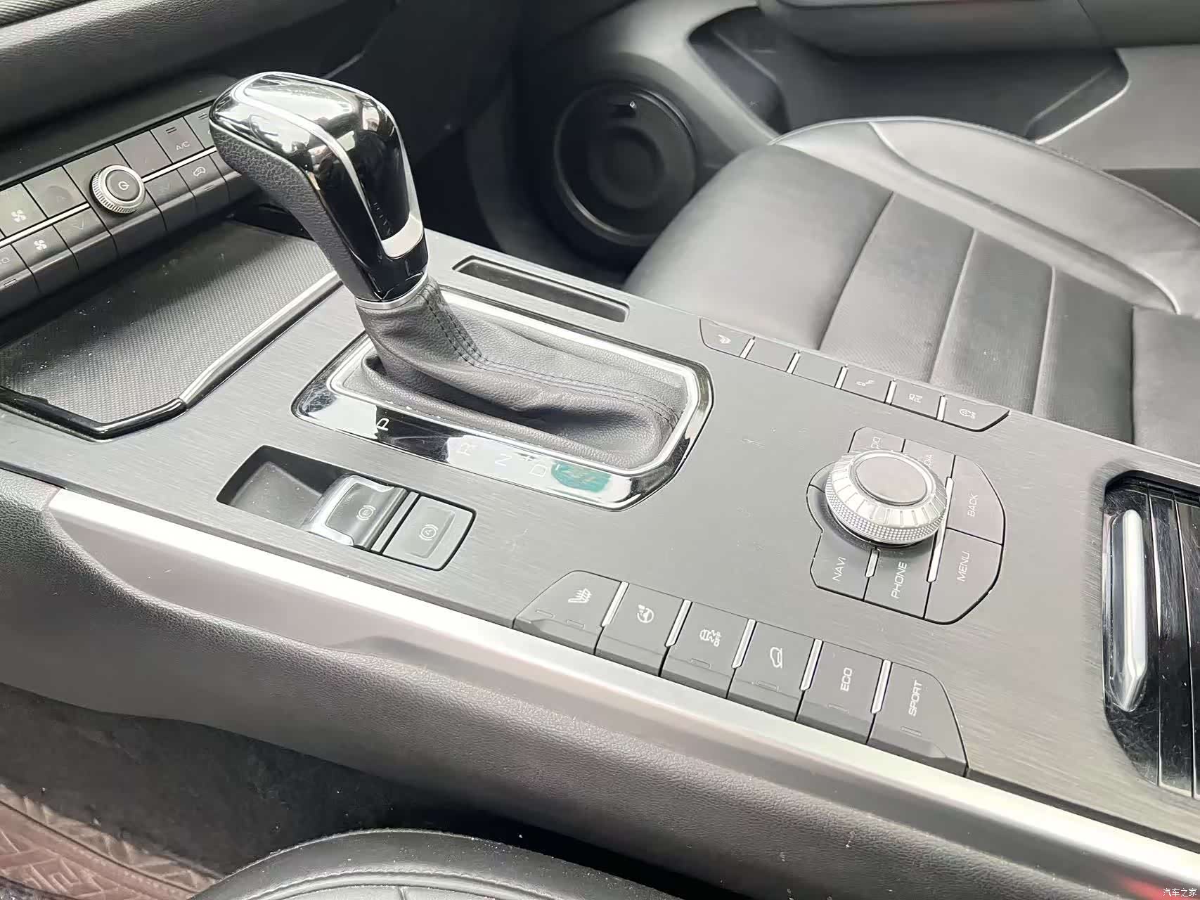 WEY VV5, 2018 10