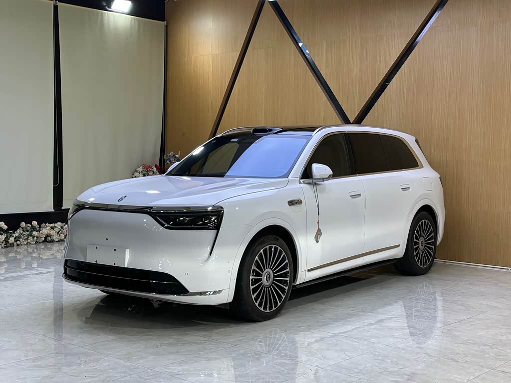 Aito M8 2025 Max+ 53.4kWh 6 мест (192 ）