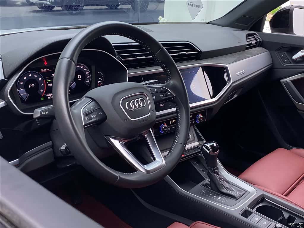 Audi Q3, 2021 23
