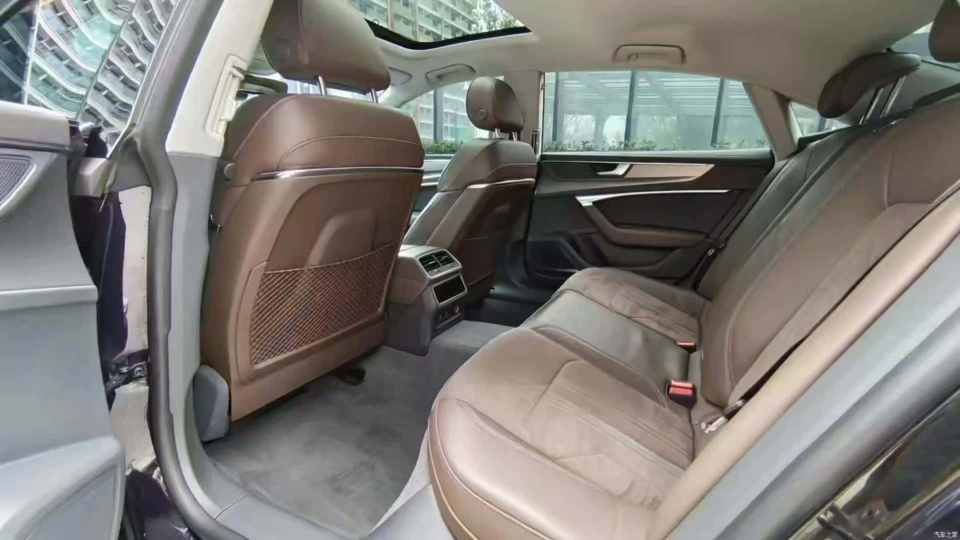 Audi A7L, 2024 6