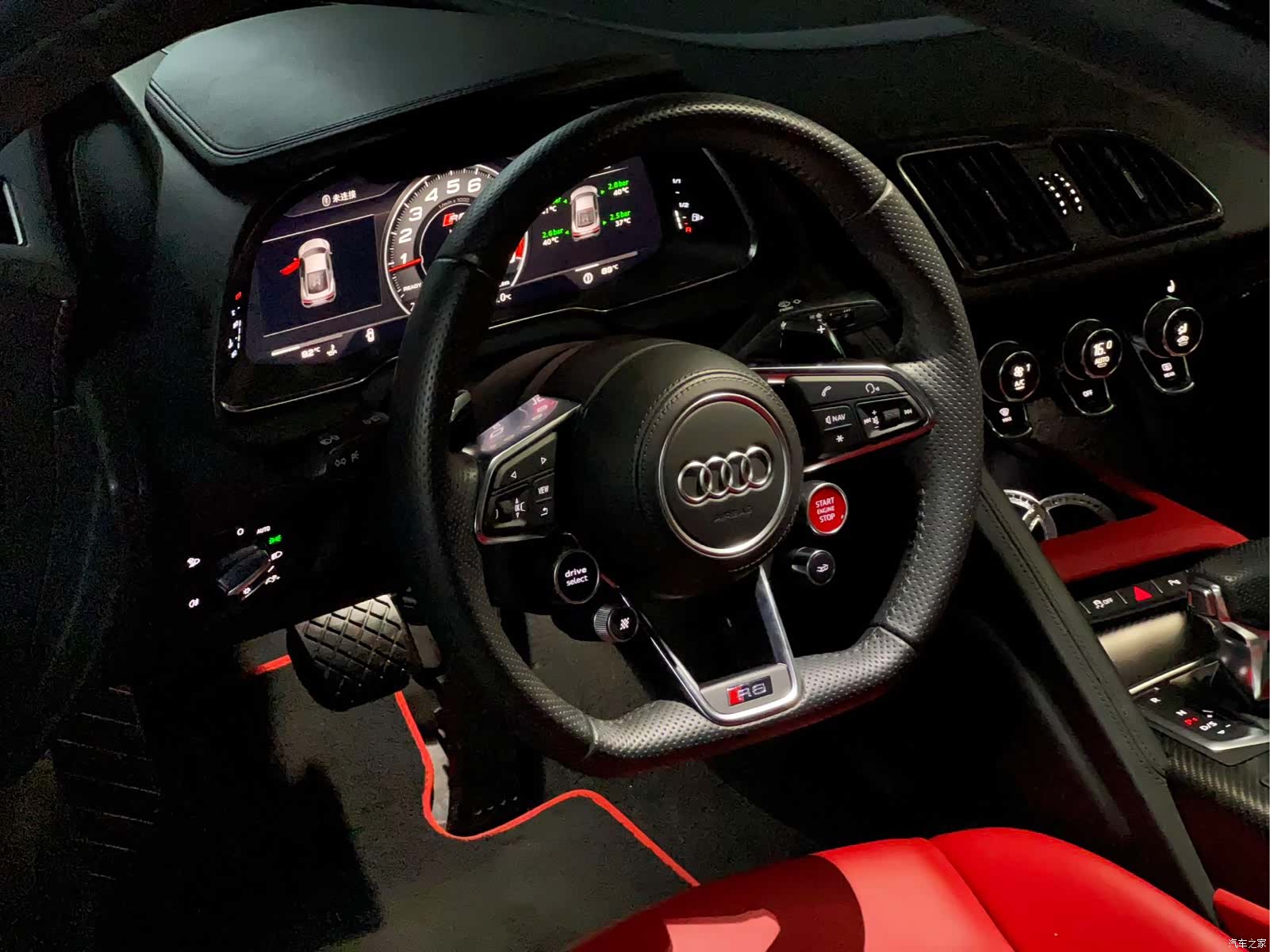 Audi R8, 2018 все фото