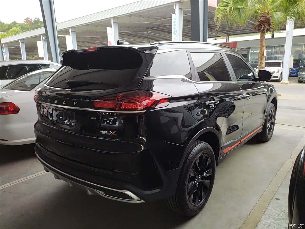 Geely Boyue, 2022 7