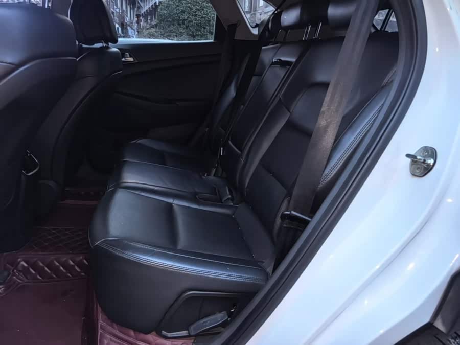 Hyundai Tucson 2017, фото 17