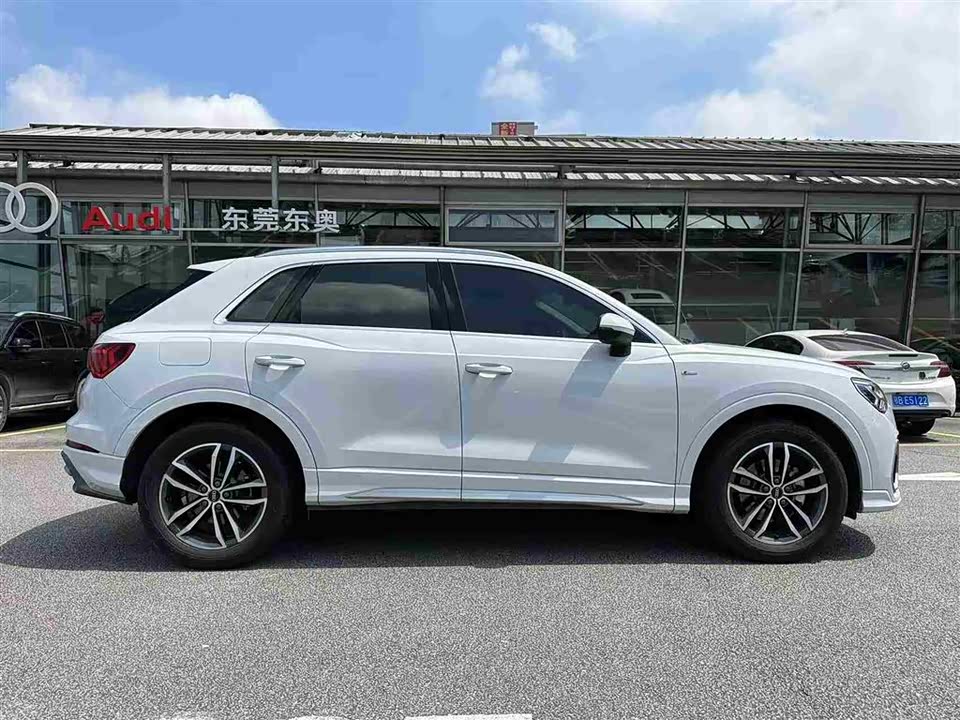 Audi Q3 Audi Q3