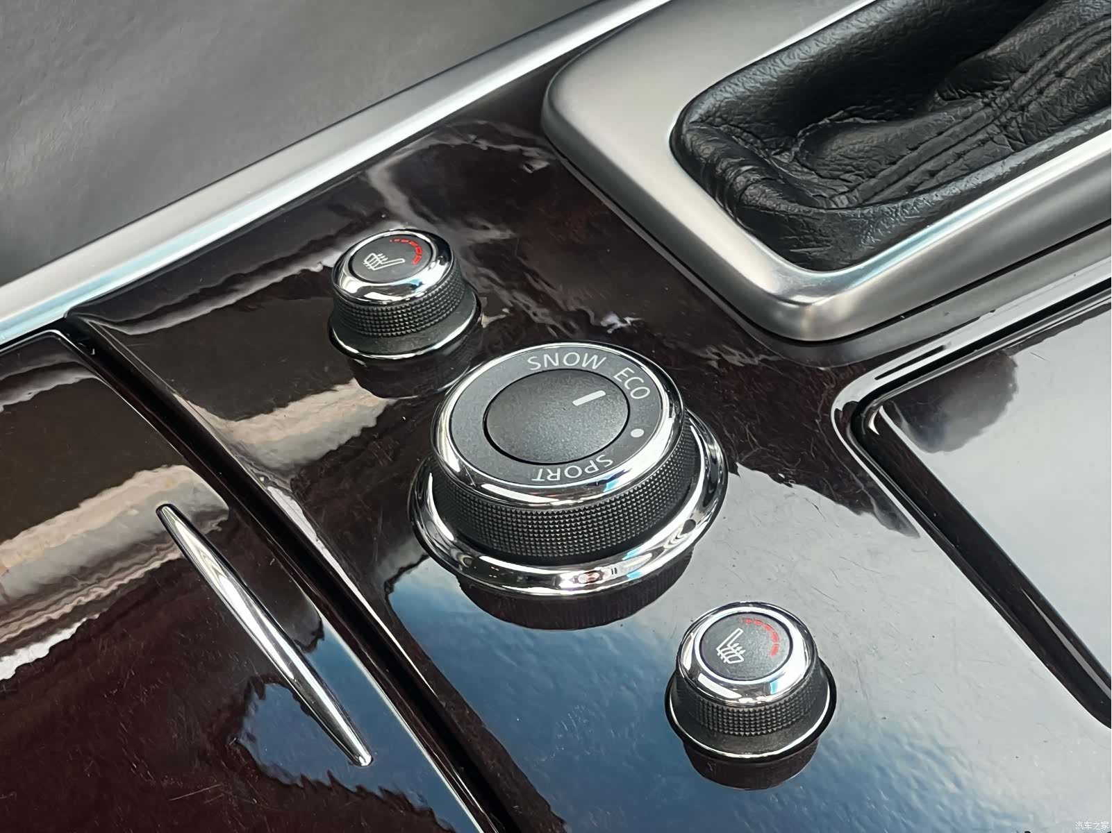 Infiniti Q70, 2016 37