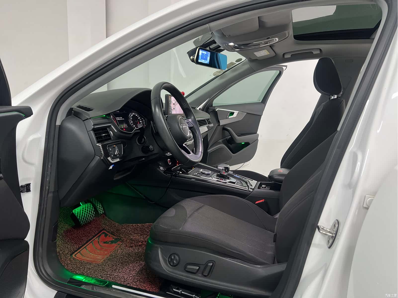 Audi A4L, 2018 4