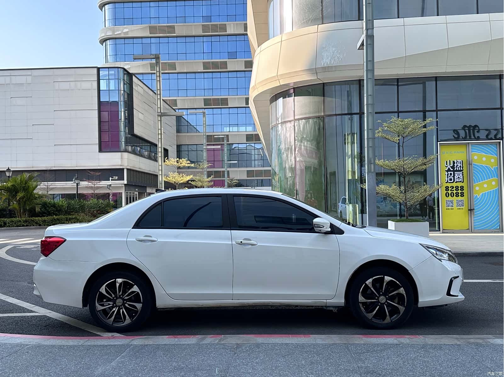 BYD Qin, 2016 4