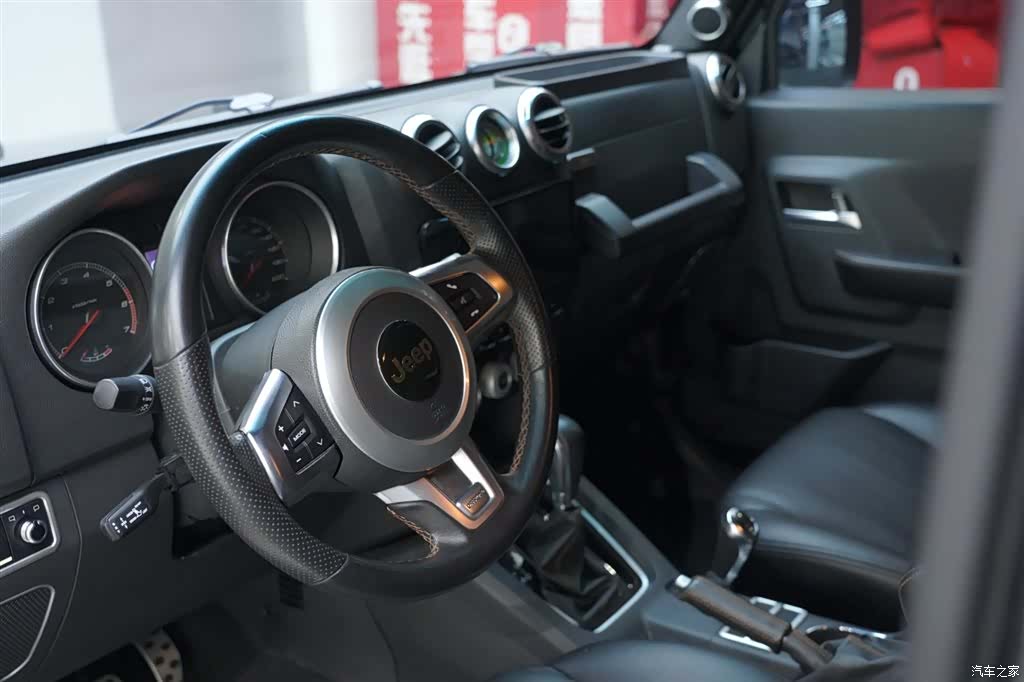 BAIC BJ40, 2017 8
