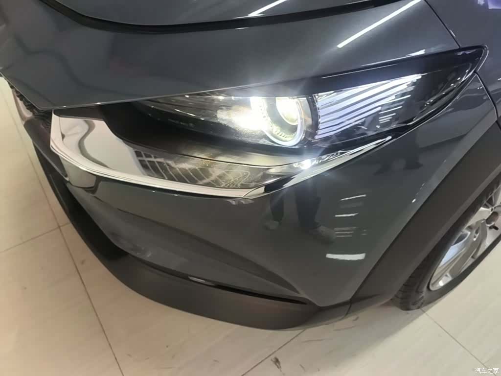 Mazda CX-30, 2021 24